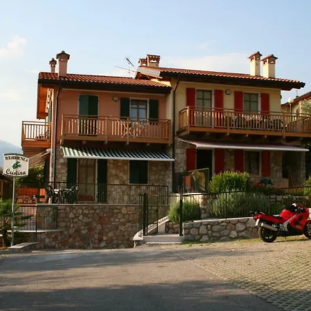 Residenza Cristina 4* ברנצונה סול גארדה