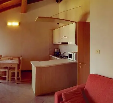 Residenza Cristina 4* ברנצונה סול גארדה