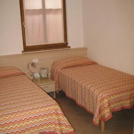 Aparthotel Residenza Cristina 4*