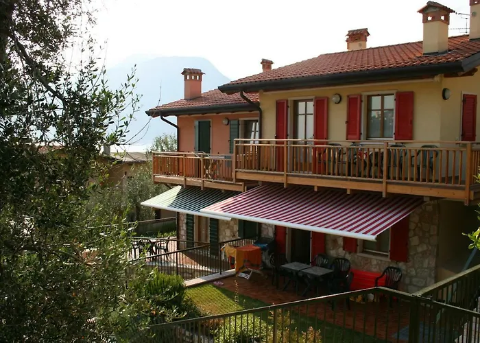 Residenza Cristina Brenzone sul Garda