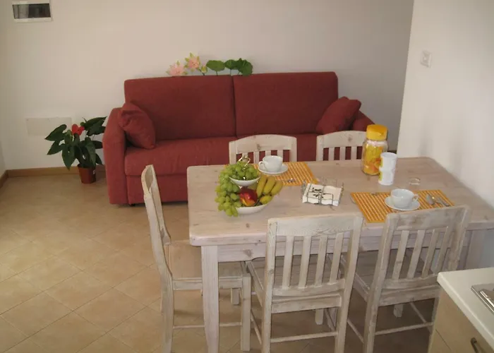 Residenza Cristina Brenzone sul Garda